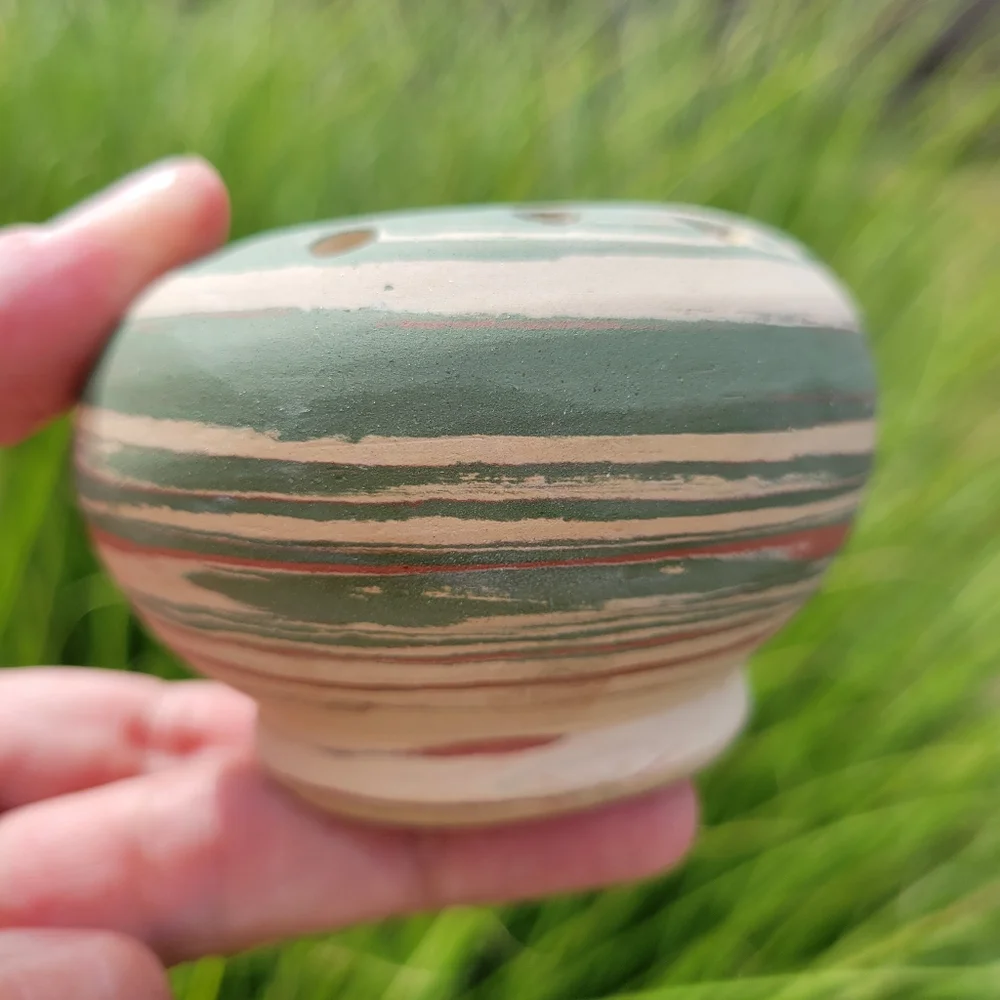 Silver Springs Pottery Vase Vintage ~ Swirled Design ~ Succulents ~ Propagation - Picture 3 of 16
